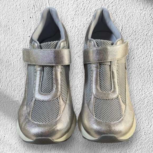 Sneex “Tepper” Silver Limited Edition Leather Mesh Healed Sneakers Sz 8 - Picture 2 of 9